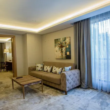 Royal Termal 4*