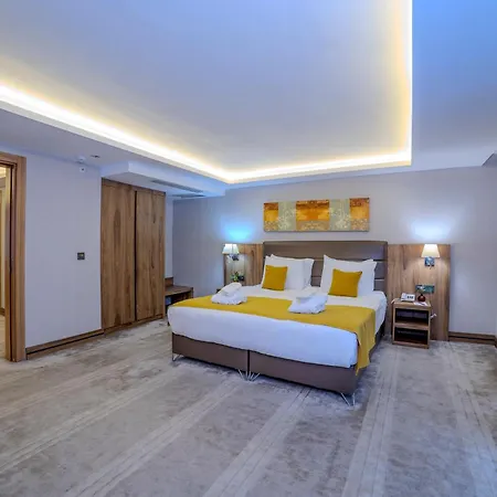 Royal Termal 4*