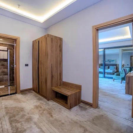 Royal Termal 4*